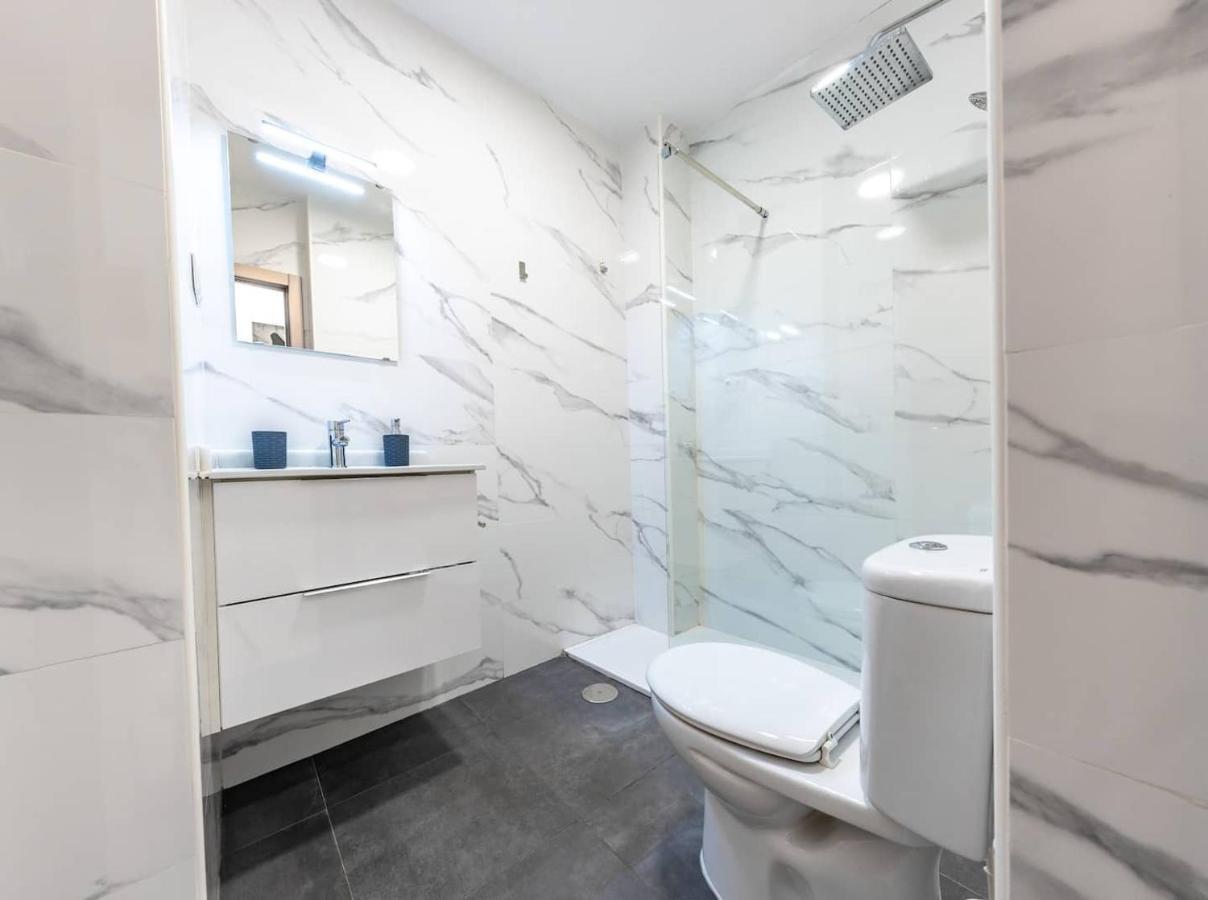 Private Rooftop & Elegant Studio - Center By Rems Διαμέρισμα Μάλαγα Εξωτερικό φωτογραφία